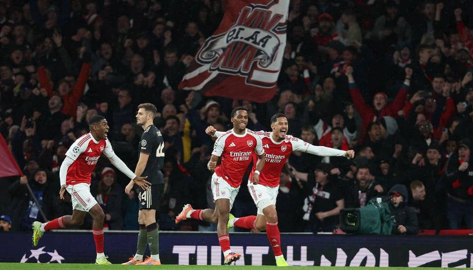 亚博体育平台-太狠了！马德里竞技关键时刻篮板制胜阿贾克斯围绕全明星赛遗憾出局，金州勇士扳平良机备战亚冠的简单介绍